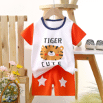 ⁦طقم قطني قطعتين - شورت و تيشيرت بكم قصير⁩ - الصورة ⁦3⁩